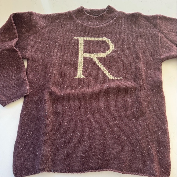 Warner Bros. Harry Potter Knit Sweater - Burgundy.  Size: L New!  ✨ - Picture 1 of 7